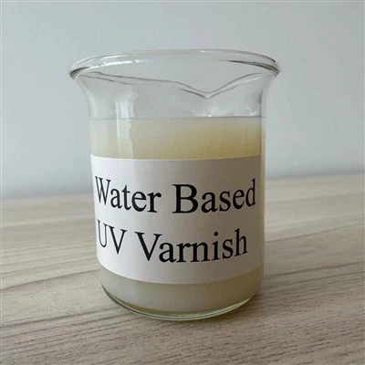 Motstår uv-lack för plast saltvatten?